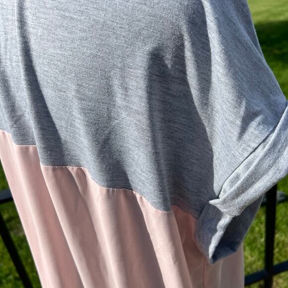 JUST BE…T-Shirt with sheer bottom round neck, cap sleeves.  Women's size 3X - Picture 5 of 10